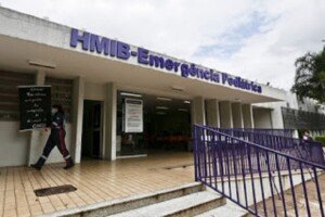  casos de covid-19 no Distrito Federal, principalmente entre os mais jovens, 